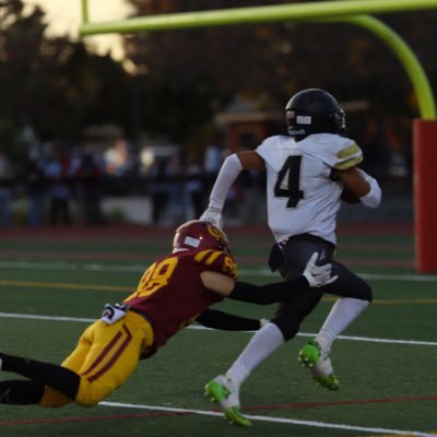 Alonzo Leon | c/o ‘26 |5’9 150 | WR/DB |Windsor high school | (707)239-2898