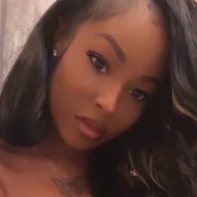 ___LowKeee's profile picture. 