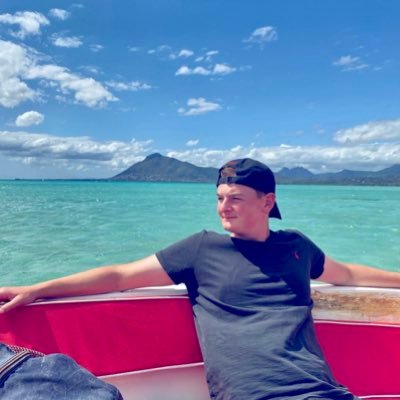 SamOwens_'s profile picture. Racing • Bloodstock • N/L Football