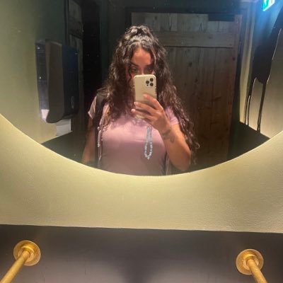 MamaOpposum's profile picture. check out my stream: https://t.co/ab3O360OJ2.