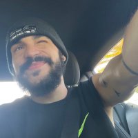 julio (@tf_am_i_doin_) 's Twitter Profile