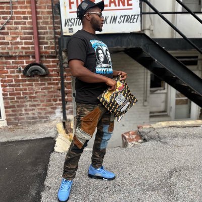 CyWitDaBandz's profile picture. I just be tryna live life to fullest on some Wavy type shit 🤙🏾🌊 Houston Raised Me🤘🏾Omaha Made Me 🦍