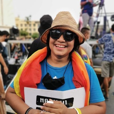 🏳️‍🌈 LGBTQIAN+ Feminist Activists 
🖤❤️🤍 Commoner's party co-leader 
💃Feminist's liberation font member
🌟Bangkok Pride Facilitator