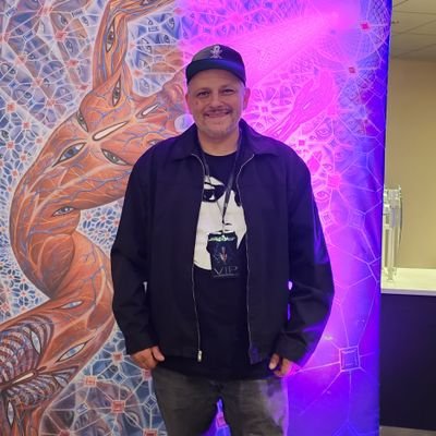 TheZoolza's profile picture. Travis irl. 
Music junkie, accounting nerd, wowaholic, drummer and sometimes poet. I do debits and credits. 
Need a CPA?