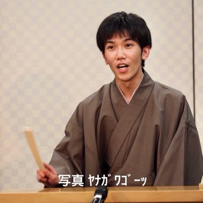 kintobenkyou's profile picture. このアカウントは講談修行中の宝井琴人(24歳 講談協会前座)が、講談と向き合うため、師匠琴鶴監修のもと、毎日勉強したことをつぶやきます。情報は諸説あるので、何かお気づきの点がございましたら、そっと教えてください。講談師宝井琴鶴ごあんない(@kinkaku_info) 宝井琴星一門(@KinseiIchimon)