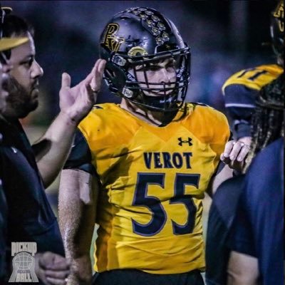 Dwyer camron - Football 🏈Position DE, LS, H, class of 2026 5’10 210lbs Bishop Verot Highschool state semi finalist 3.8 GPA https://t.co/aXw6Rxs2s4