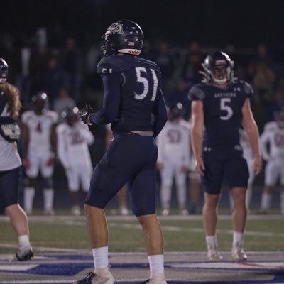 @CAcatsFB1794 | Edge/DE/TE| 2025’| NCAA ID# 2211713657| HT: 6’3| WT: 220lbs| GPA: 3.9| Recruitment is 1000% open| Contacts, socials, and film ⬇️