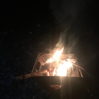 前のアカウント凍結されちった。 もっかいやり直し( ̄▽ ̄)…アリ?元アカ解除されてる?でも何回やっても入れん…ナンデヤ