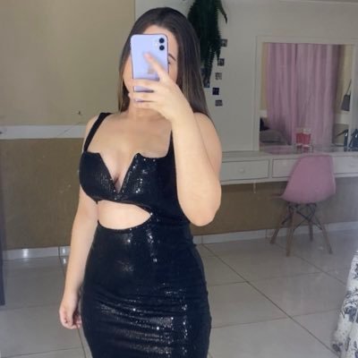 anaqueiiroz_16's profile picture. n desce nn