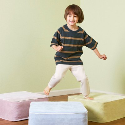 oppoman_staff's profile picture. 詳細は下記リンクから【楽天3冠達成⭐️⭐️⭐️】楽天店舗の上位1%が選ばれる「優良店舗」4ヶ月連続受賞🏅体幹を鍛えるトランポリンランキング第1位✨ 寒い冬も5分で1kmジョギング相当のカロリー消費🏃‍♀️💦インテリアに馴染むクッショントランポリンです。