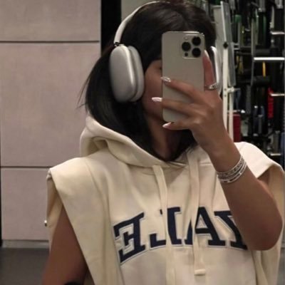 TotoBoto2's profile picture. earth