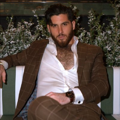 tonyslices's profile picture. Filmmaker. Editor.Guitarist.Barber.voice over actor. actor. comedian