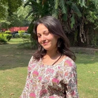 yukt20444's profile picture. 