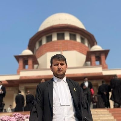 Public Interest Lawyer based in Kashmir. For humanity.