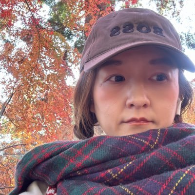 shangshanggreen's profile picture. 寫詩的人｜中文詩｜ 在地球的日子裡｜