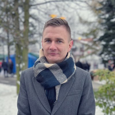 SylwekFilipczak's profile picture. Urodzony z telefonem w ręku.. Gadżeciaż od małego 😁 Interesuje się wszystkim co ma w sobie trochę elektroniki... 😋