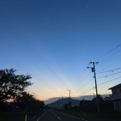 SamuraiLord0000's profile picture. AI研究者。私は誰でしょう？知ってる人は知ってる。元アカでつなかってるいた人はよろしく。I tweet the same thing over and over, so not recommend to follow me.