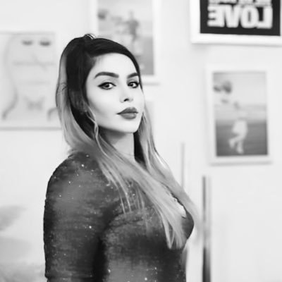 Arghavanab33084's profile picture. نمی‌دونم ته قصه ی من چطور تموم میشه ولی هیچ کجای این قصه نخواهی خواند که من جا زدم 🫶🏻