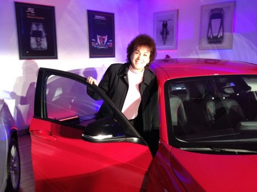 AnaPeregrina's profile picture. ... Tenemos un mejor camino!