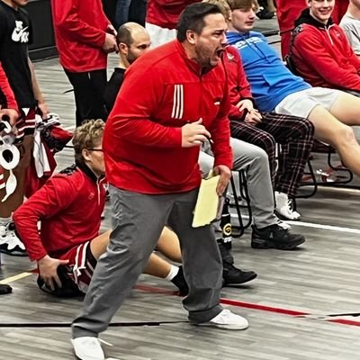 Father of two, husband, and proud to coach wrestling at lemars community. Vice President of nothing.  Future mayor of LeMars Iowa.