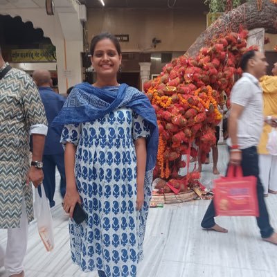 Niharika_nebula's profile picture. Learner of life