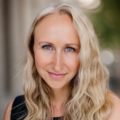 carrieann123's profile picture. 