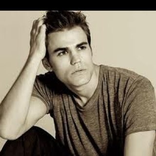i have a HUGE obsession with #VampireDiaries and @paulwesley