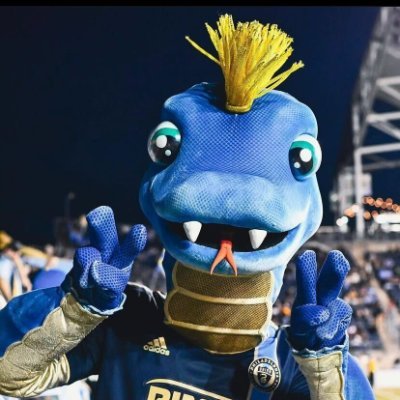 @PhilaUnion’s soccer playing snake #DOOP