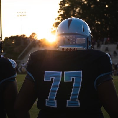 C/O 2025| 5'11 300Lbs| 2.5 GPA|OL #77 at Hopewell HighSchool NCAA ID: 2309109784 Cell:980-210-2131 jakirobinson64@gmail.com