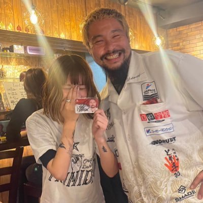 自分の名が入った洋服達がメルカリにプレ値で出品されていることを今