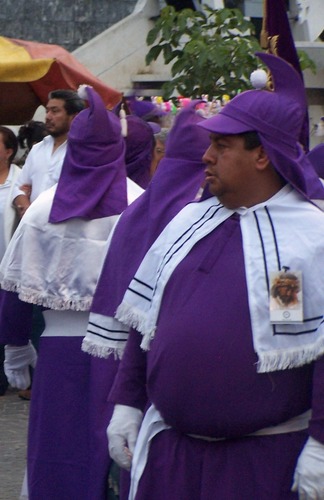 Cuaresma y Semana Santa 2014. ¿Cómo puedes decir que has vivido, si no has sido cucurucho?