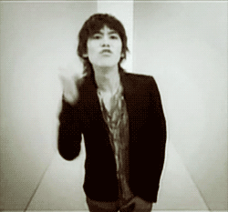 I ♥ SUPER JUNIOR especially @siwon407 
@Heedictator ;') @donghae861015 @GaemGyu !!! ;D