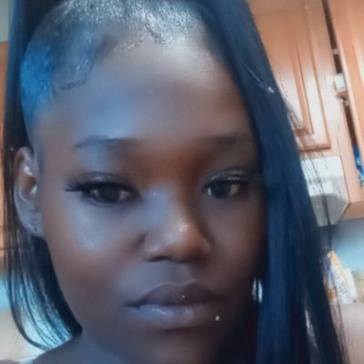 treasure4154's profile picture. need new friends ❤️