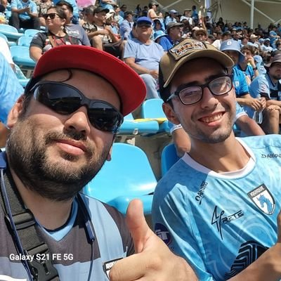 Iquiqueño hasta la muerte
hincha del más grande Deportes iquique