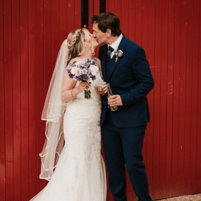 Kirstie1701's profile picture. @_UOW graduate. @YourStMarys graduate. Teacher.