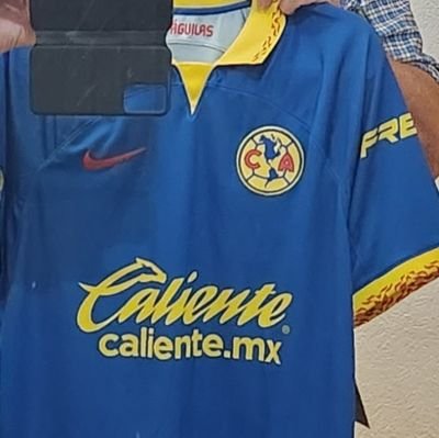 Abogado Morelense.
Aficionado de los equipos América y Real Madrid