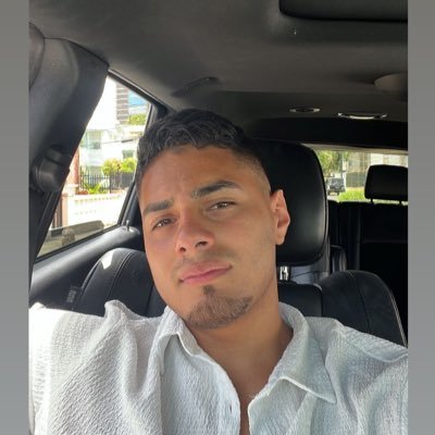 garybonilla7's profile picture. 28
