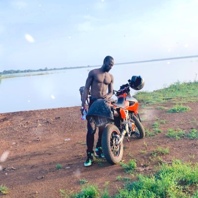 pray for peace & prepare for war . #StuntBiker #BikeLifeOrNoLife @DreamChasers chasin Dreams. @GhanaBikelife 🇬🇭🇺🇸🇦🇶🇳🇬