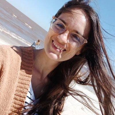 Buenos Aires, Argentina.
Montevideo, Uruguay.
31 años.
¡¡Campeona del mundo!!