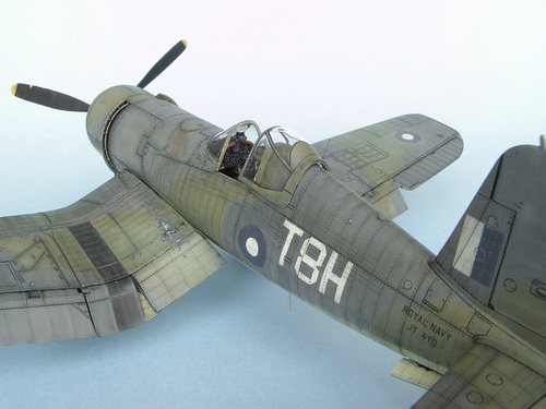 I am enthusiastic modeler, and mainly I make WWII aircraft scale models. Here, I will share my progresses, enjoy!