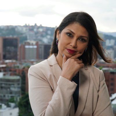 Periodista Venezolana, Corresponsal de CNN en Español, Ganadora de un Emmy en septiembre de 2014 con Panorama Mundial. Instagram: @osmarycnn