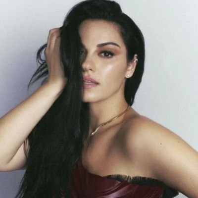 Daily content, news, pics, gifs and videos about the talented actress and singer Maite Perroni.
Team Maite por siempre.