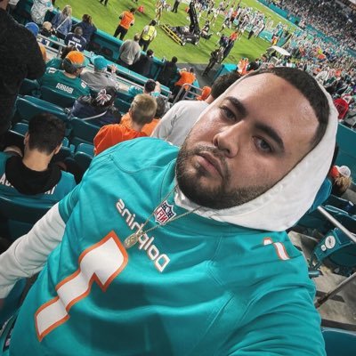 Miami. Sports Fan. #FinsUp #HeatCulture #NFLTwitter #NBATwitter