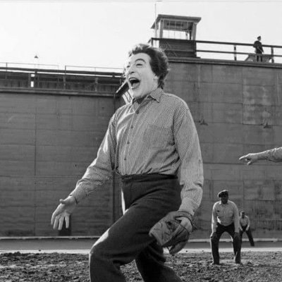 MikeyBM2's profile picture. 