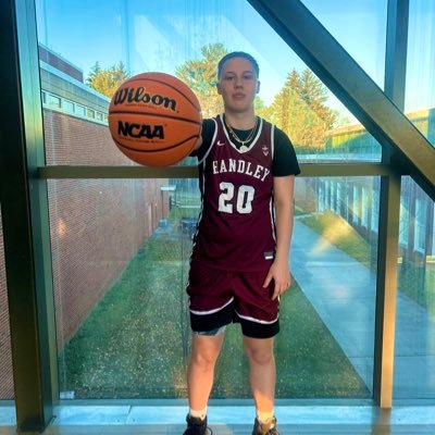 John Handley HS 25’🎓| 3.5 GPA| SF / SG | 5’6 , 140 Ibs |