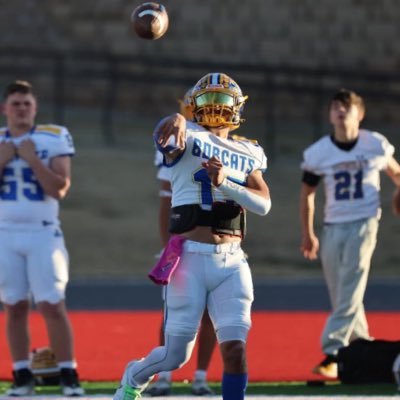 6’0 190 lbs C/0 2025 QB @ Sunray HS| UIL career record holder in Passing Yards, Completions, Total TDs| | 4.0 GPA| 2023 Max Preps 2nd Team All American ATH