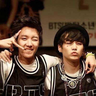 Only Army || Hoseok y Yoongi ||  2004
🐨🐹🐱🐿️🐥🐻🐰