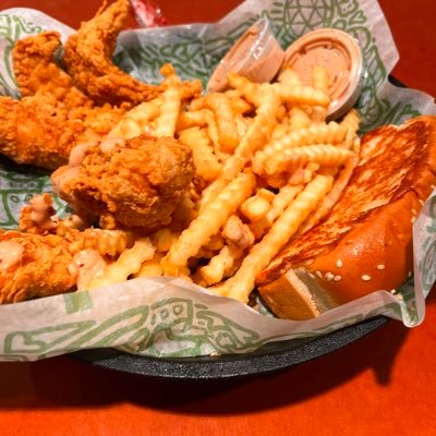 ComicDeku's profile picture. 