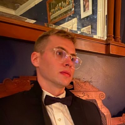 Poet, editor, translator - Promethean Renaissance humanist with Schillerian aesthetics and Christian characteristics. https://t.co/XTDxUDTo5q
