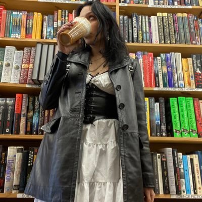 spooky mama of two 🖤 witchy gal ✨🕯️🌙🌿 horror babe 🔪 literature major 📚 SHOP SMALL, SUPPORT LOCAL 🌱 probably in my garden 🪻